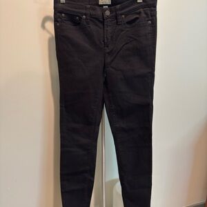 J.Crew Mid-Rise Skinny Toothpick Jeans – Black Denim (Style B1281) – Size 26